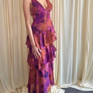 Vestido Aurora Radiante - Elagância que se destaca em cada Movimento